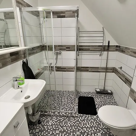 Zoeld Apartmanhaz