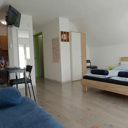 Apartmán Zoeld Apartmanhaz *