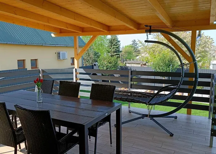 Zoeld Apartmanhaz *